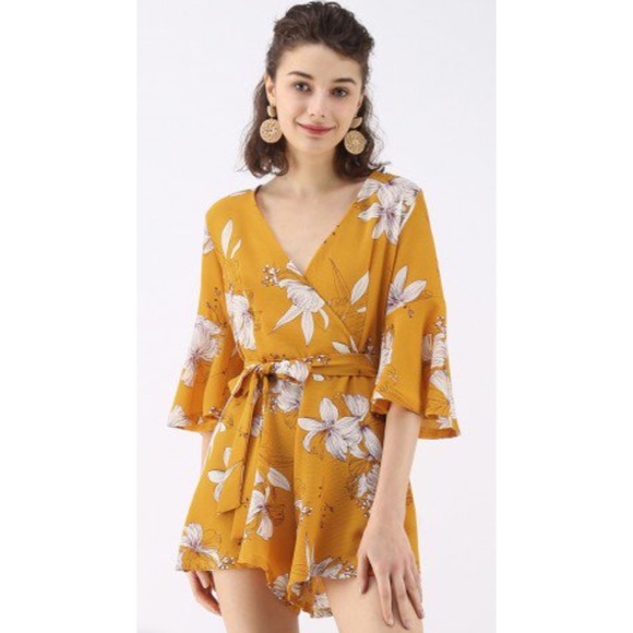 Chicwish Bold Blooms Romper - Picture 2 of 8